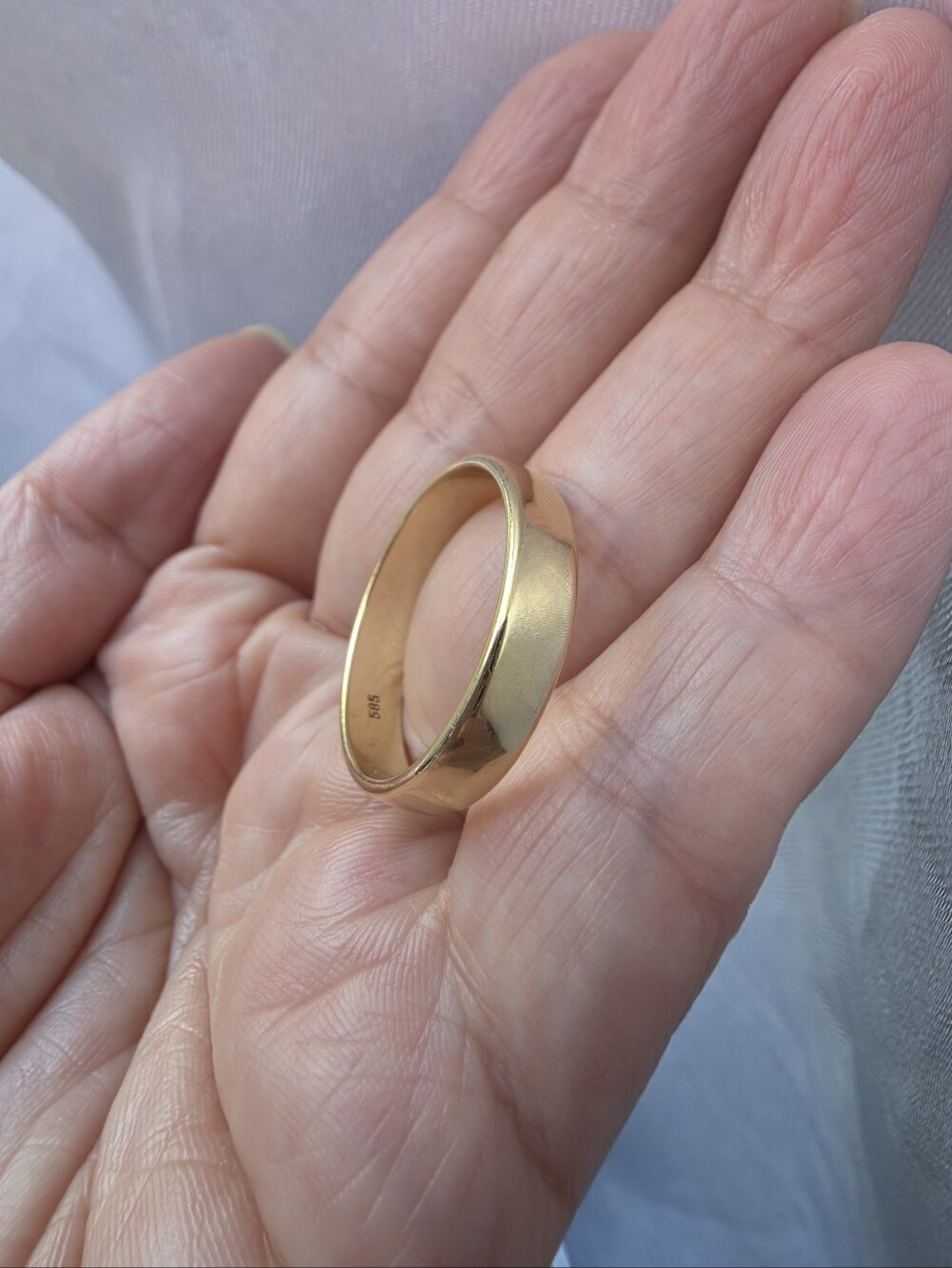 14K Classic Polished Gold Wedding Band Size 11.5 - Picture 8 of 8